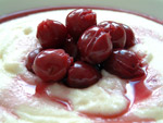 Rezept - Grießbrei mit Kirschen Rezept - Grießbrei mit Kirschen