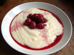 Rezept - Teller Grießbrei mit Kirschen