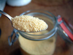 Feinkörniges Couscous ungekocht