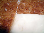 Die Creme verteilen und Oberdecke aufsetzen
