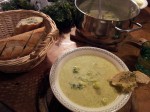 Fertig ist die Brokkoli Cremesuppe